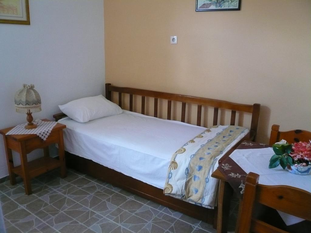 Liossis Rooms and Apartments Σκόπελος Δωμάτιο φωτογραφία