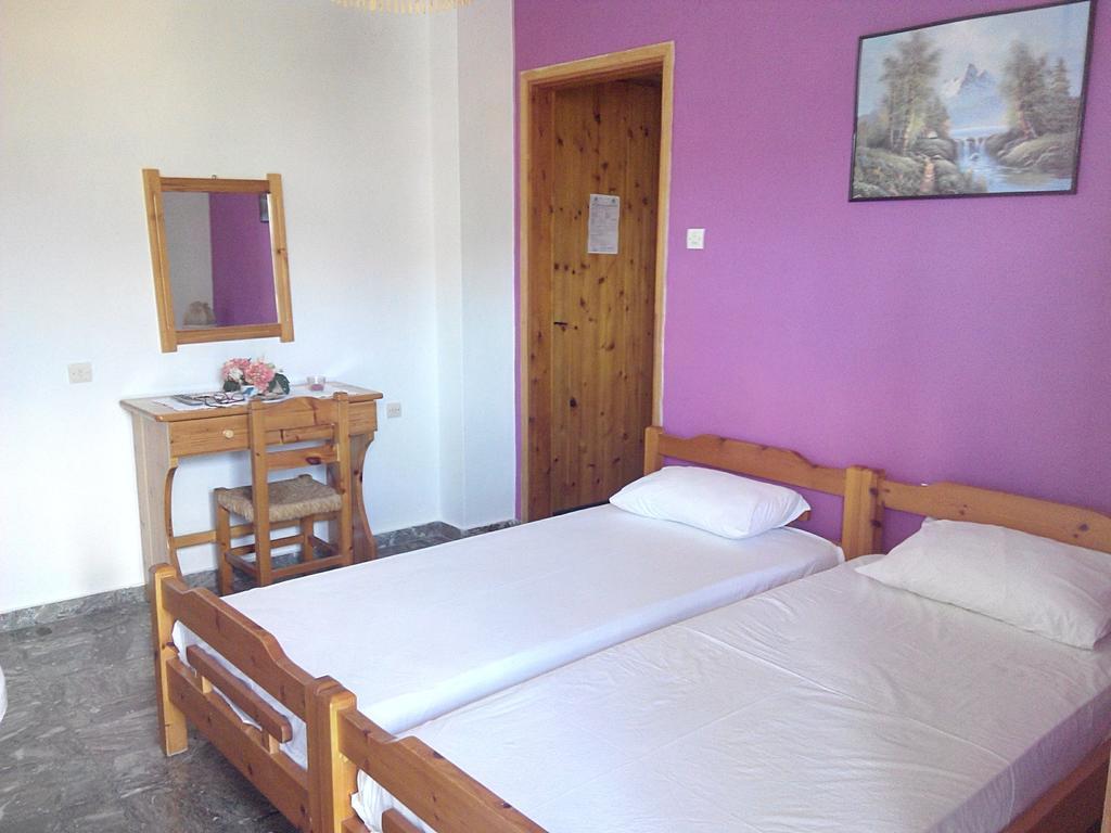 Liossis Rooms and Apartments Σκόπελος Δωμάτιο φωτογραφία