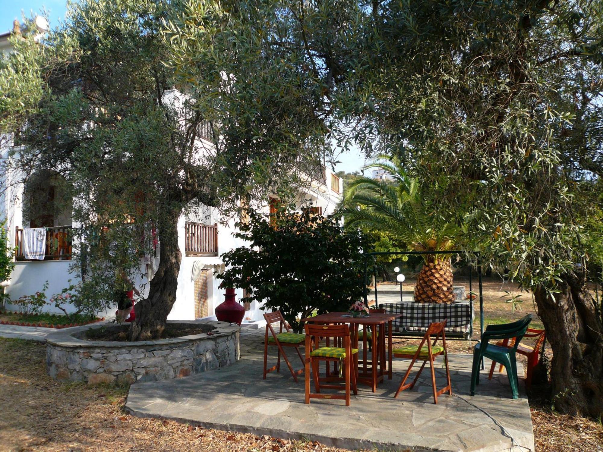 Liossis Rooms and Apartments Σκόπελος Εξωτερικό φωτογραφία